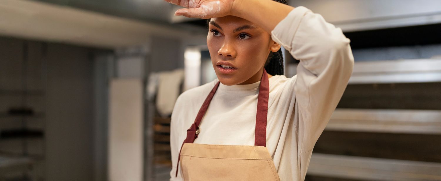 o que um auxiliar de cozinha não pode fazer